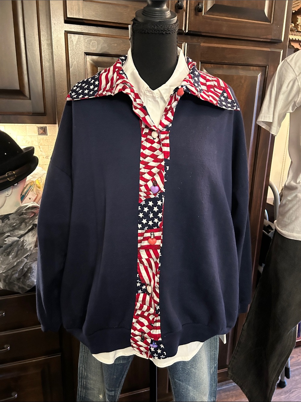 Jerzees Sz XL Navy Pullover Sweater with Patriotic American Flag Trim